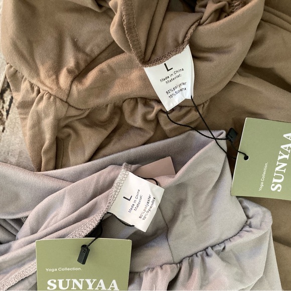 NWT bundle of 2 ,SUNYAA wide leg, Tommy control high waist yoga pants size L - Picture 14 of 15